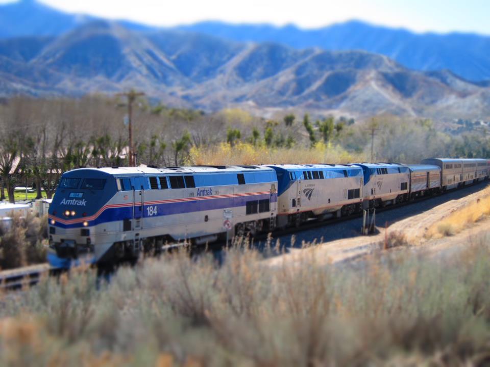 travel to yosemite by train